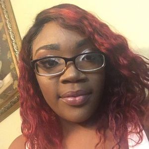 Meet your Posher, Regine